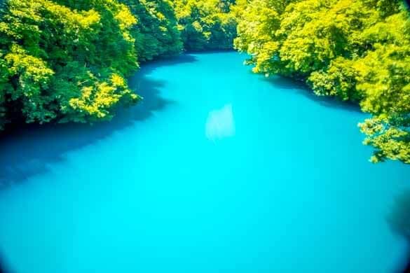 2023】群馬県の美しすぎる青！「四万湖」のアクセスや駐車場、撮影の